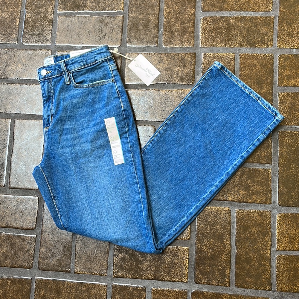 NWT Universal Thread High Rise Slim Bootcut Jean